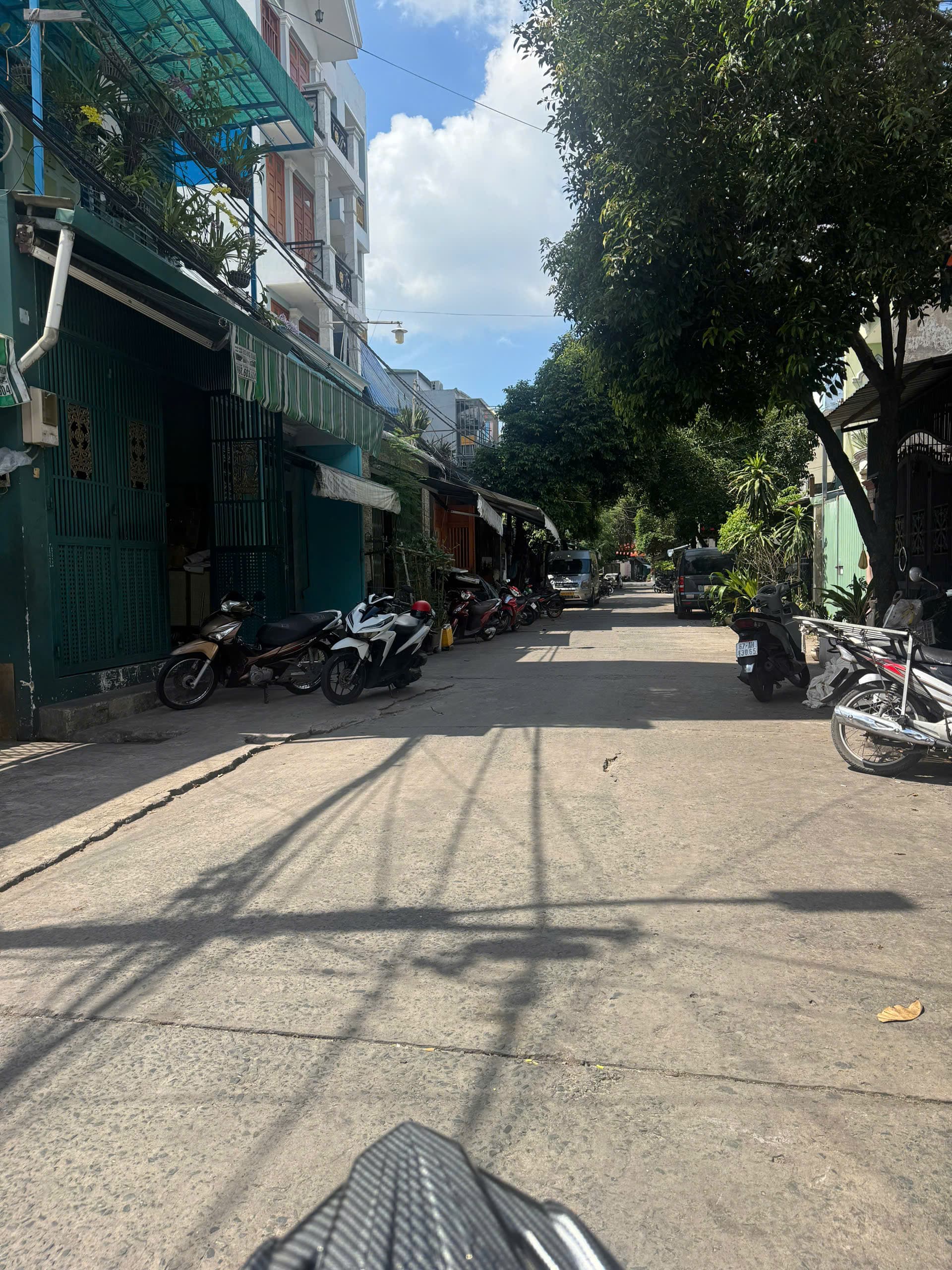 Bán nhà hẻm 113.5m² Đường số 4 GX, Bình Hưng Hòa giá 9.8 tỷ