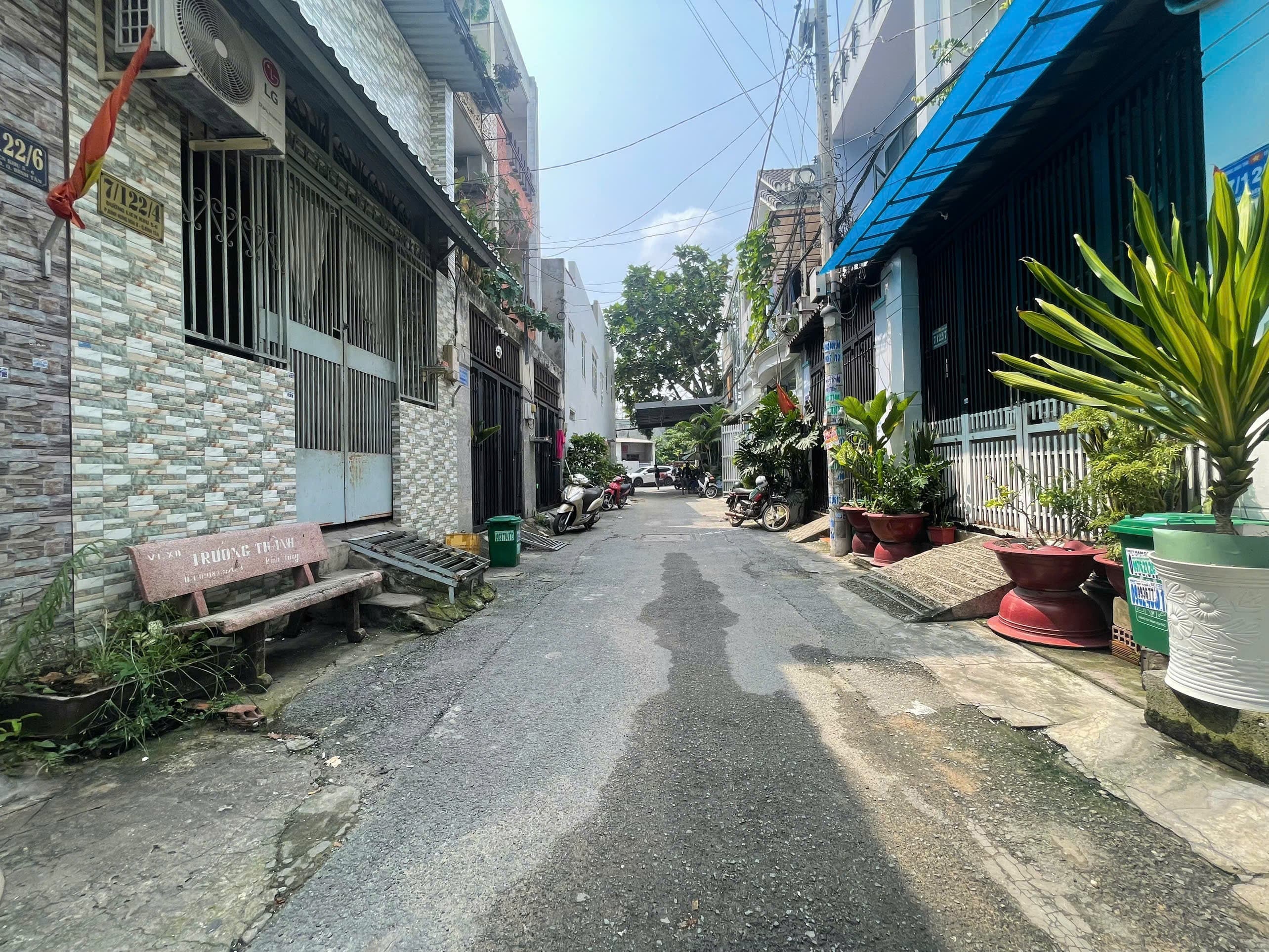Bán nhà hẻm 42.5m² Liên Khu 5-6, phường Bình Tân giá 3.25 tỷ