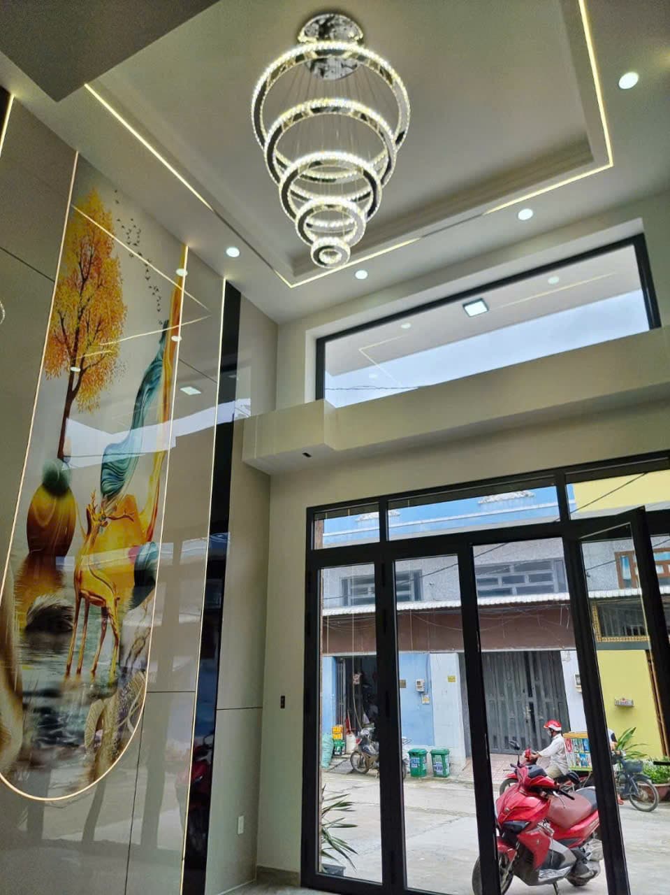 Bán nhà hẻm Đường số 4, Phường Bình Tân 50m², giá 6.18 tỷ